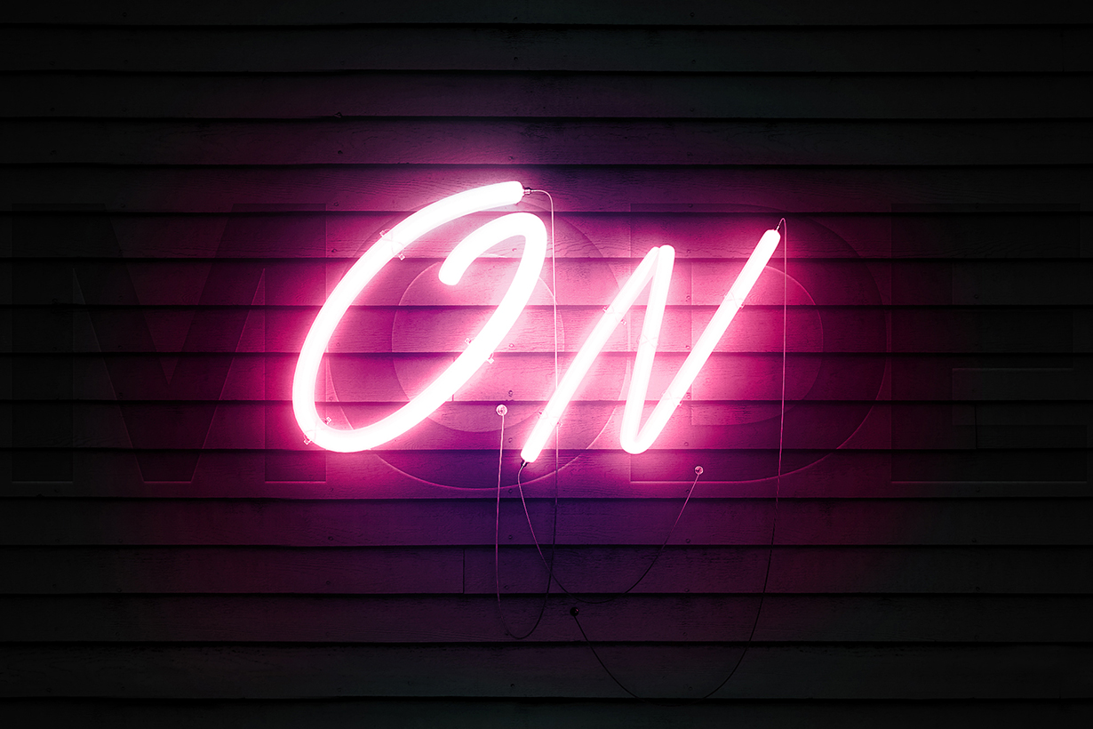 Neon mockup psd free information